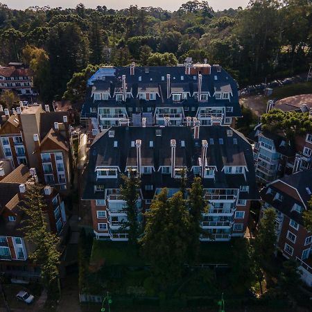 Home Gramado- 400 Metros Da Rua Coberta Bagian luar foto